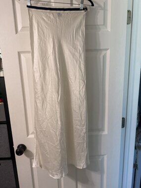 Ink 100% Silk Skirt with Zipper and Buttons Size 4